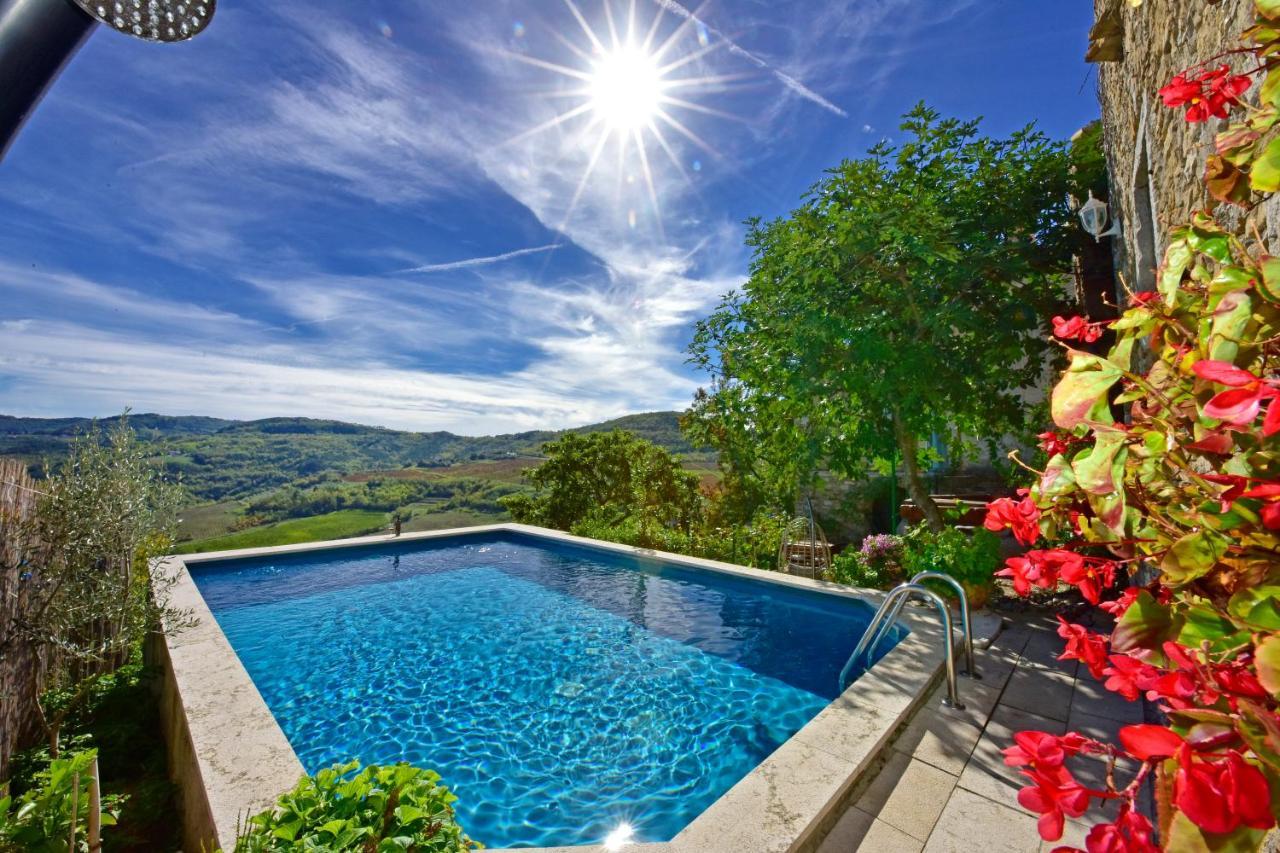 Villa Fragola Motovun Exterior photo