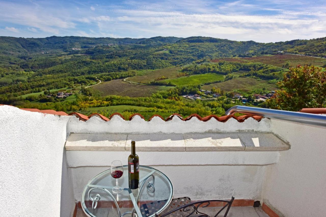Villa Fragola Motovun Exterior photo
