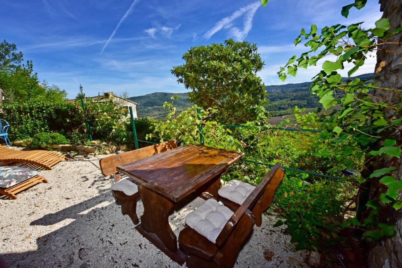 Villa Fragola Motovun Exterior photo